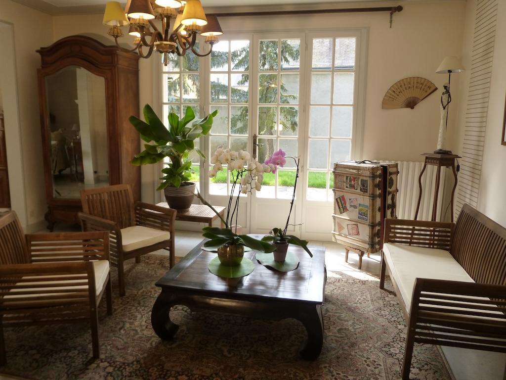 เอตัป เซน Hotel Illiers-Combray ภายนอก รูปภาพ